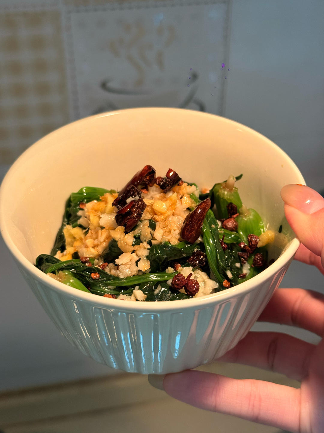 凉拌菠菜(家传秘方)