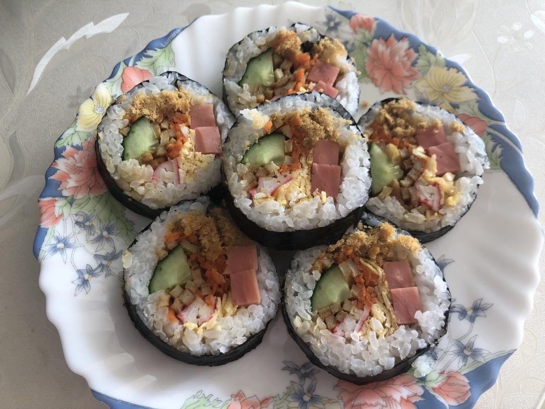 高颜值的紫菜包饭