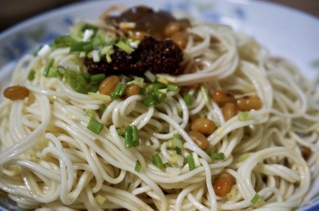 地道重庆风扇凉面