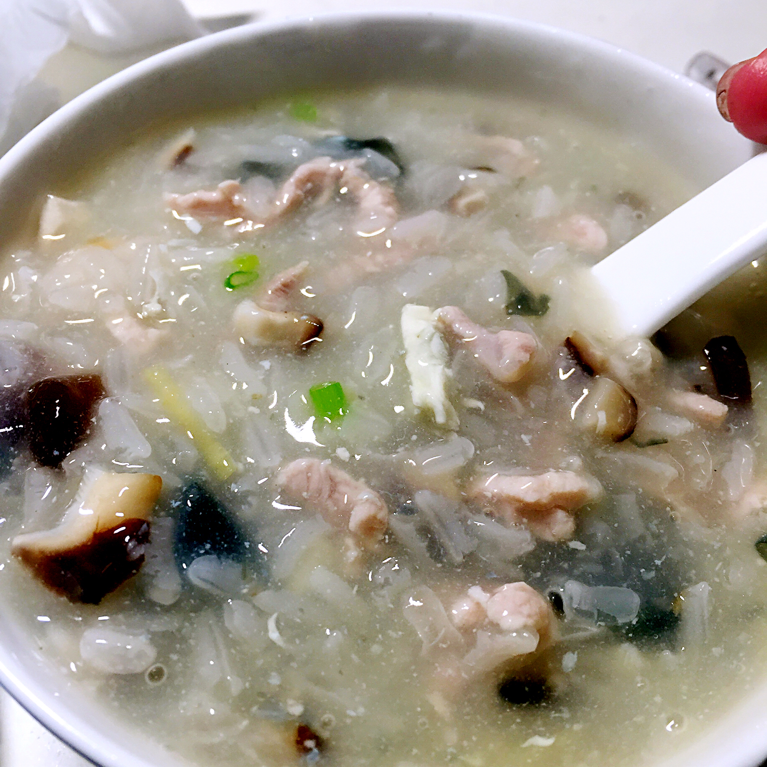 【皮蛋瘦肉粥图片】扶大厨_下厨房