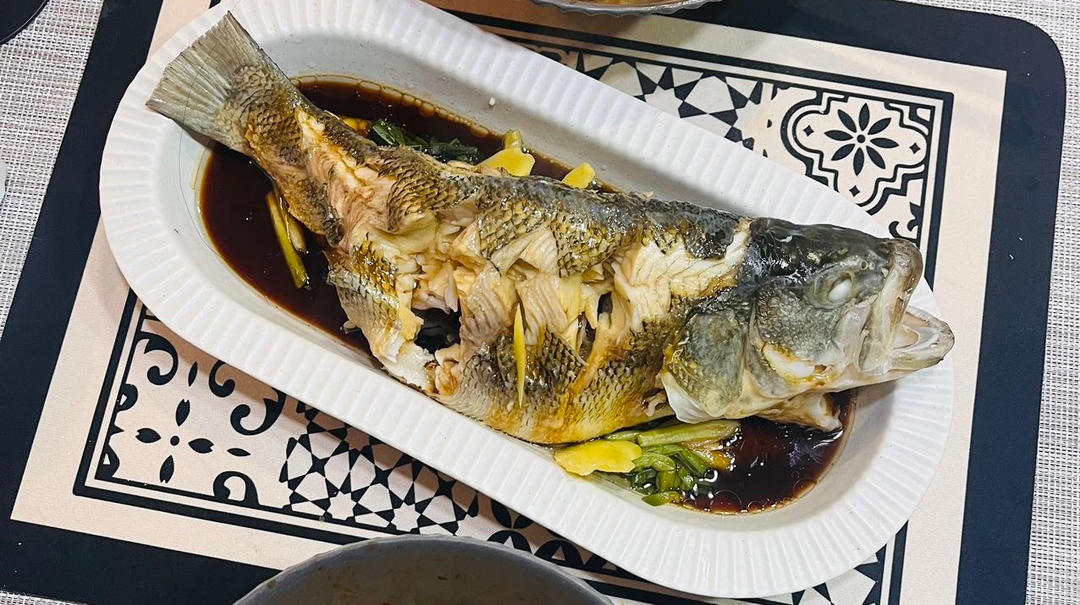 10分钟做 清蒸鲈鱼 （附切鱼图解）