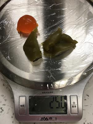 冰皮绿茶莲蓉蛋黄月饼的做法 步骤3