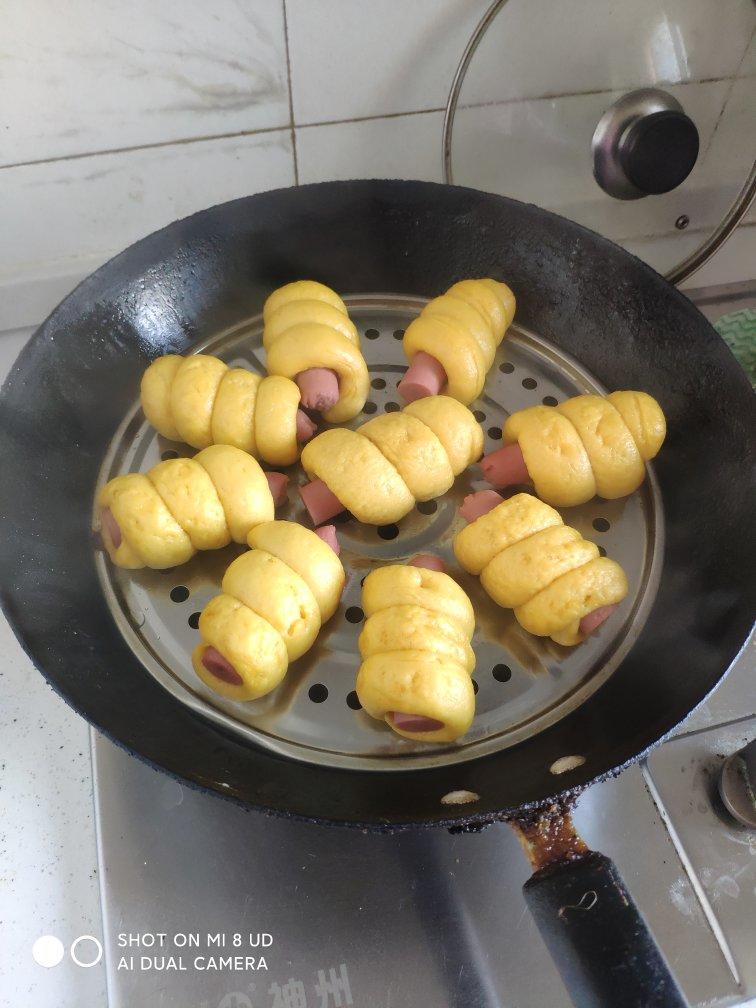 南瓜肠仔包