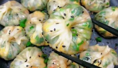 家庭版饺子皮生煎的做法