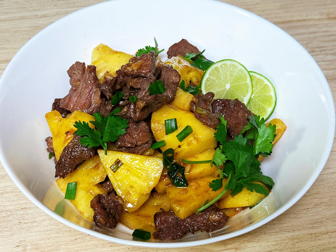 特开胃牛肉炒菠萝