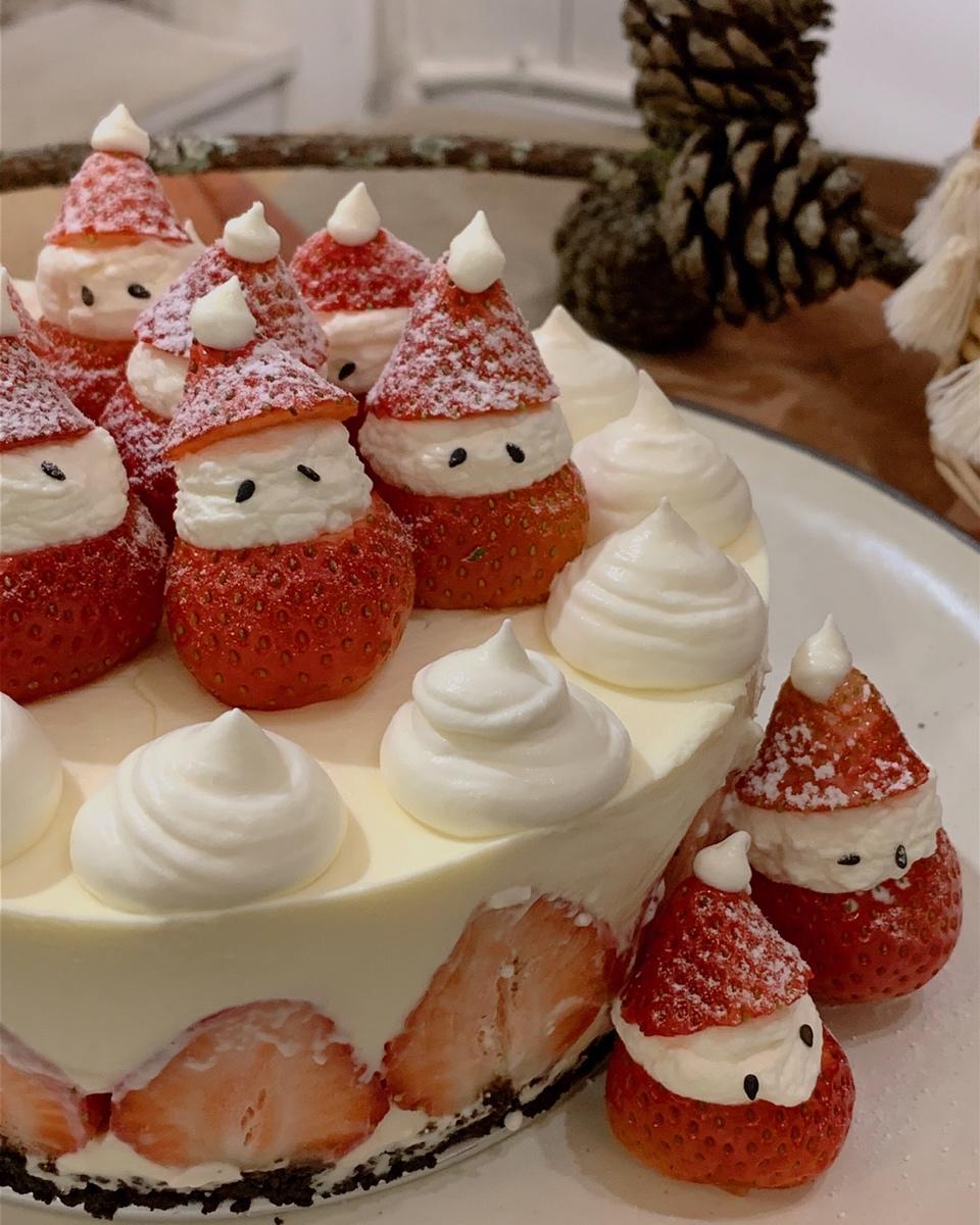 超简单的草莓芝士蛋糕