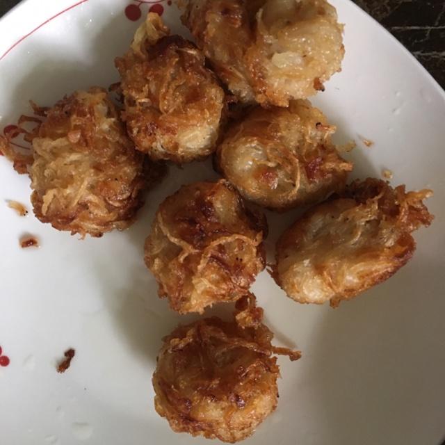 炸萝卜丝丸子