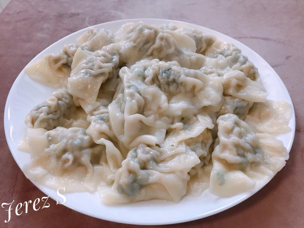 荠菜春笋虾仁猪肉饺的做法 步骤6