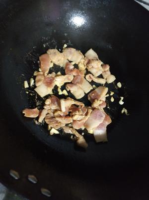 豆芽炒肉片的做法 步骤3