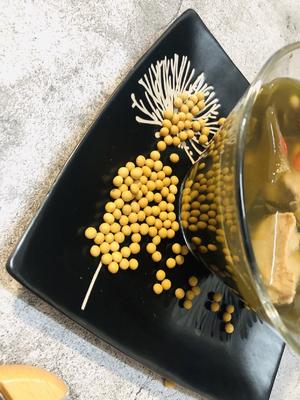 黄豆海带排骨汤的做法 步骤6