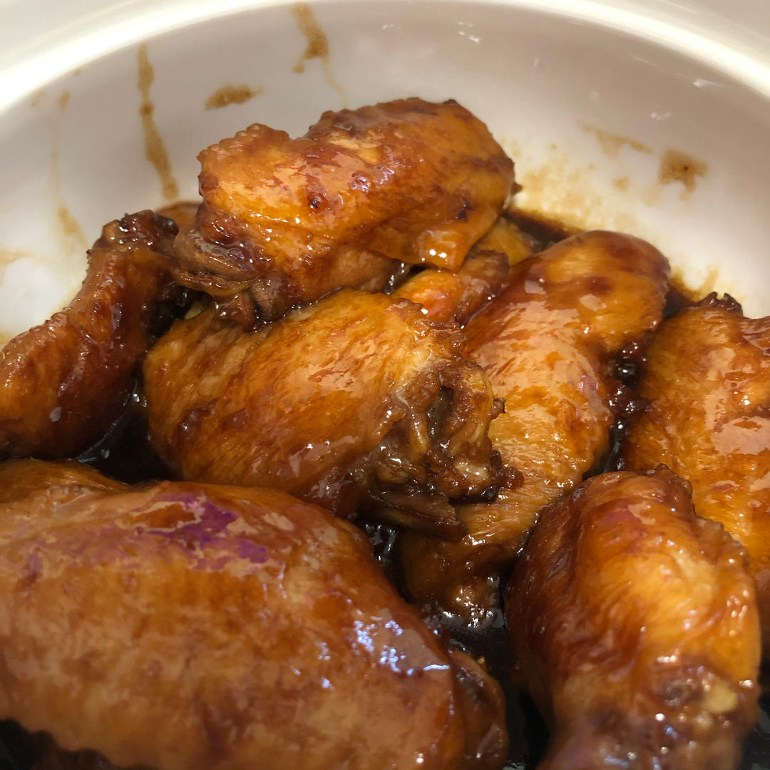 厨师长教你：“可乐鸡翅”的家常做法，味道鲜嫩可口，先收藏起来