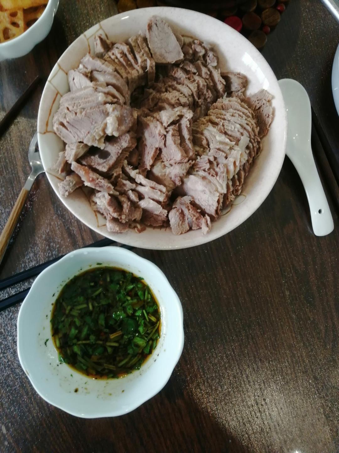 凉拌牛肉