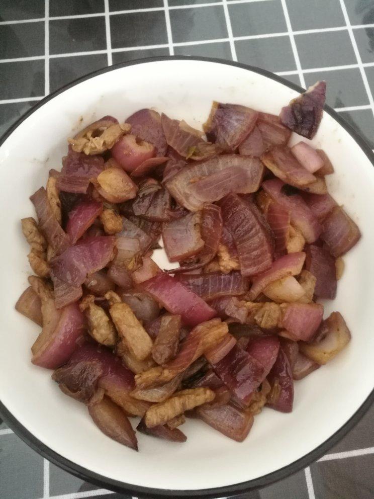 洋葱青椒炒肉