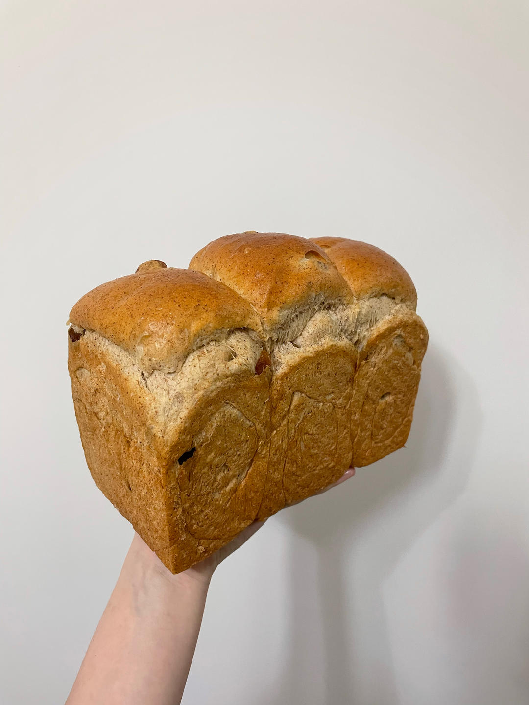 奶香纯粹的重料淡奶油吐司