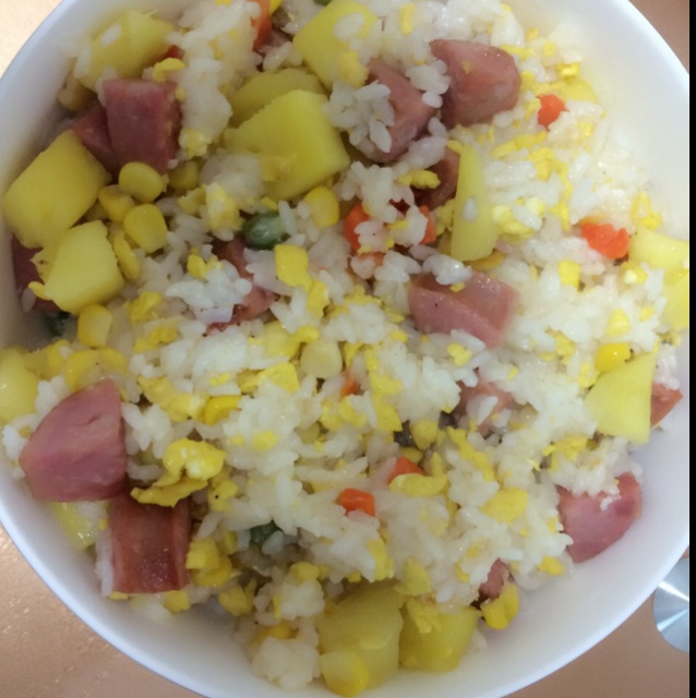 菠萝炒饭
