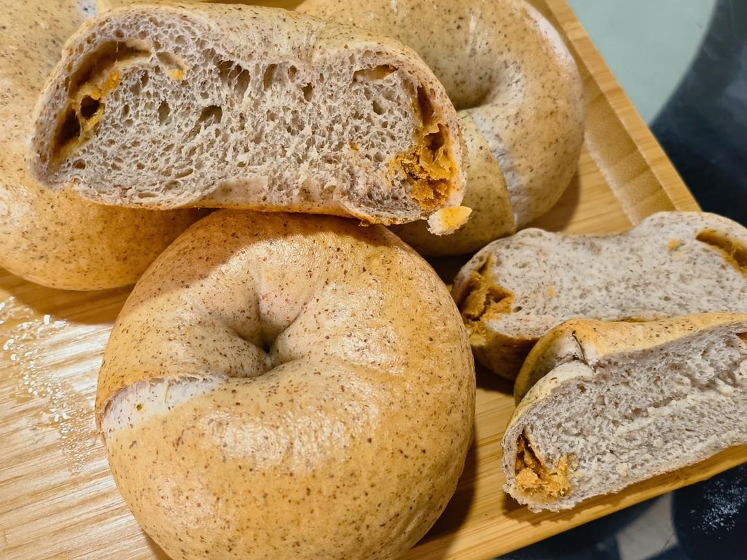 海苔肉松芝士全麦贝果🥯双倍芝士双倍快乐