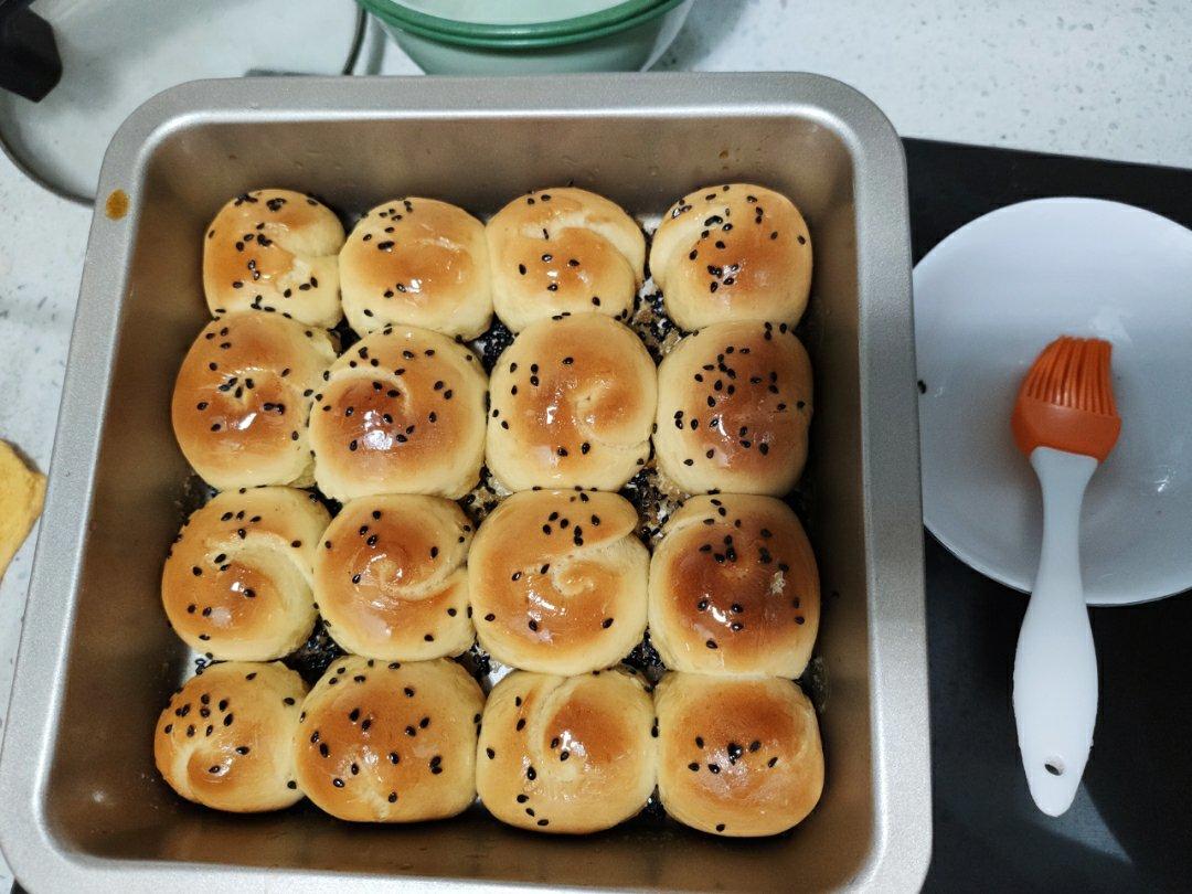 脆底蜂蜜小面包