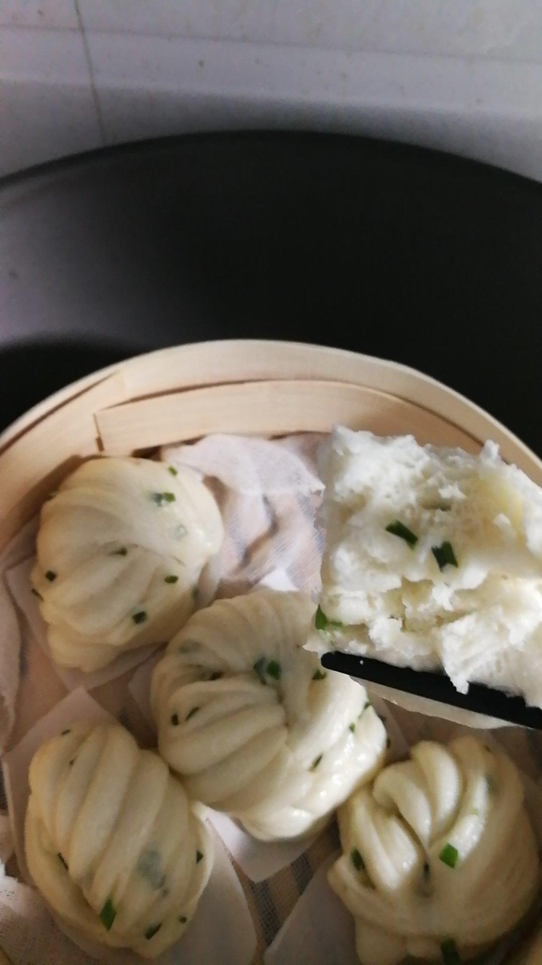 葱油花卷，一根筷子卷出漂亮的造型