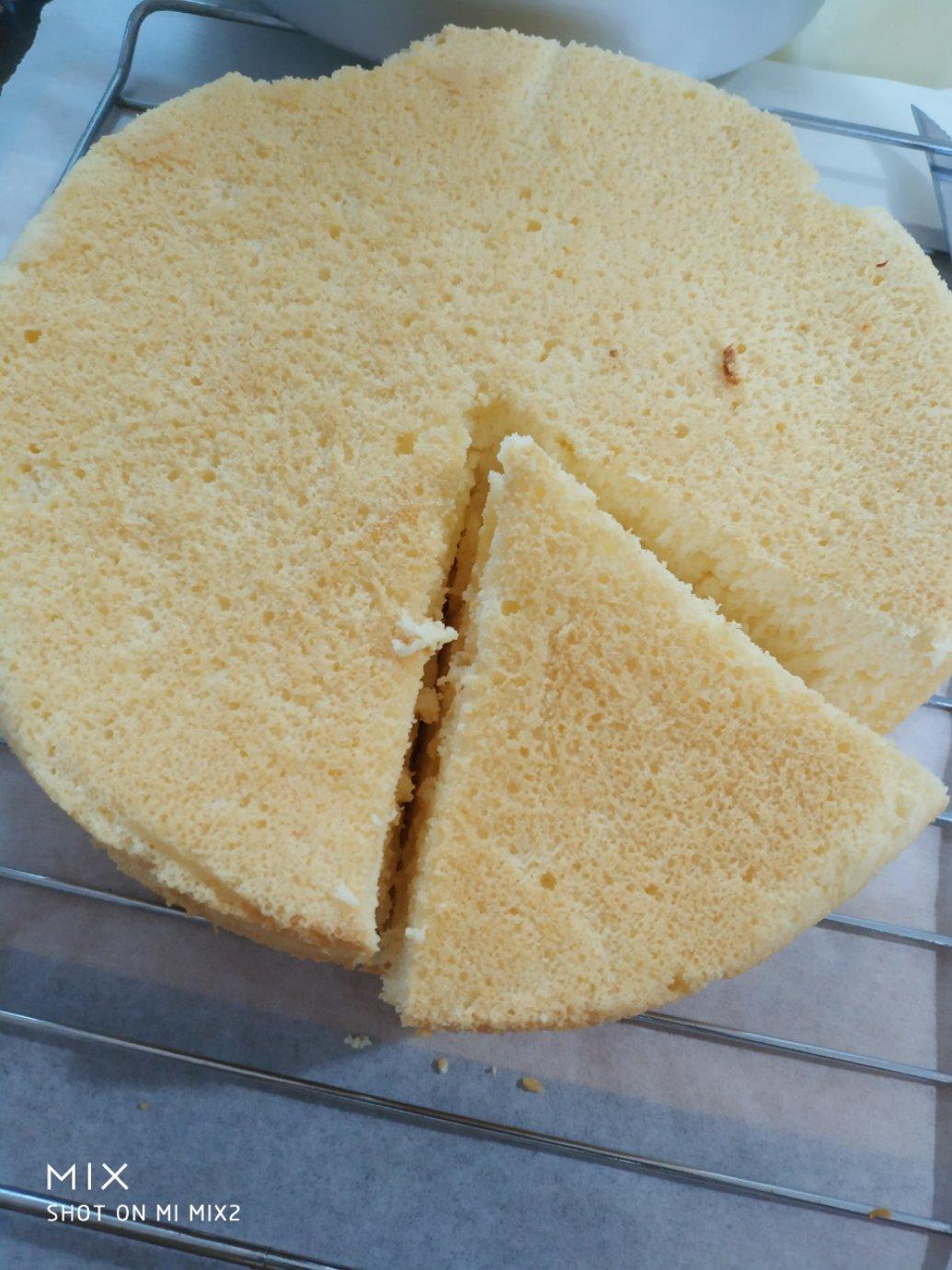 史上最省事最霸气的6寸戚风蛋糕（杯子蛋糕）