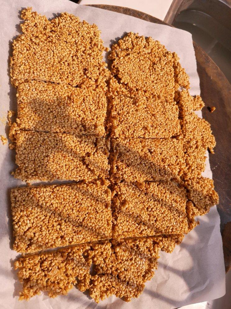 超级简单香酥芝麻片（不粘锅版）