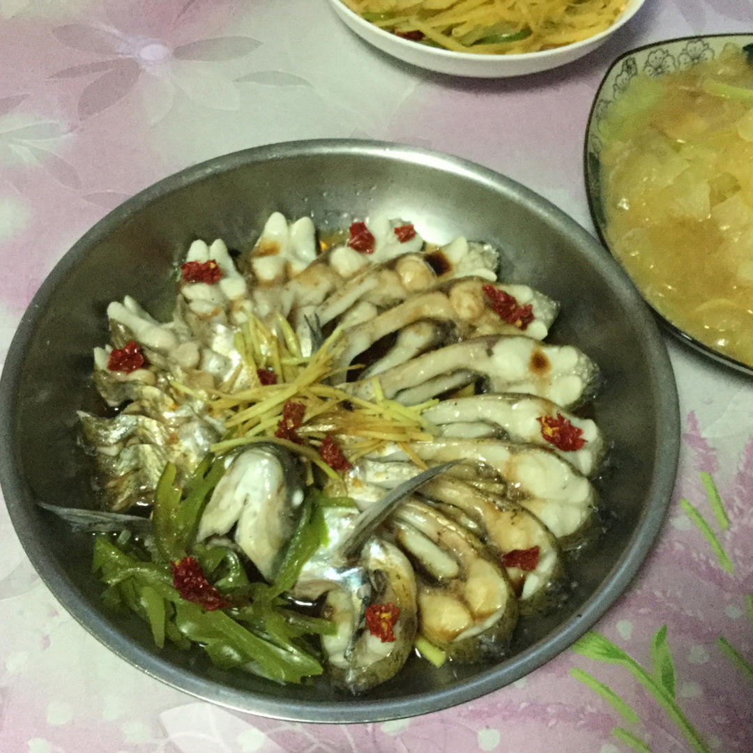 孔雀开屏清蒸鱼