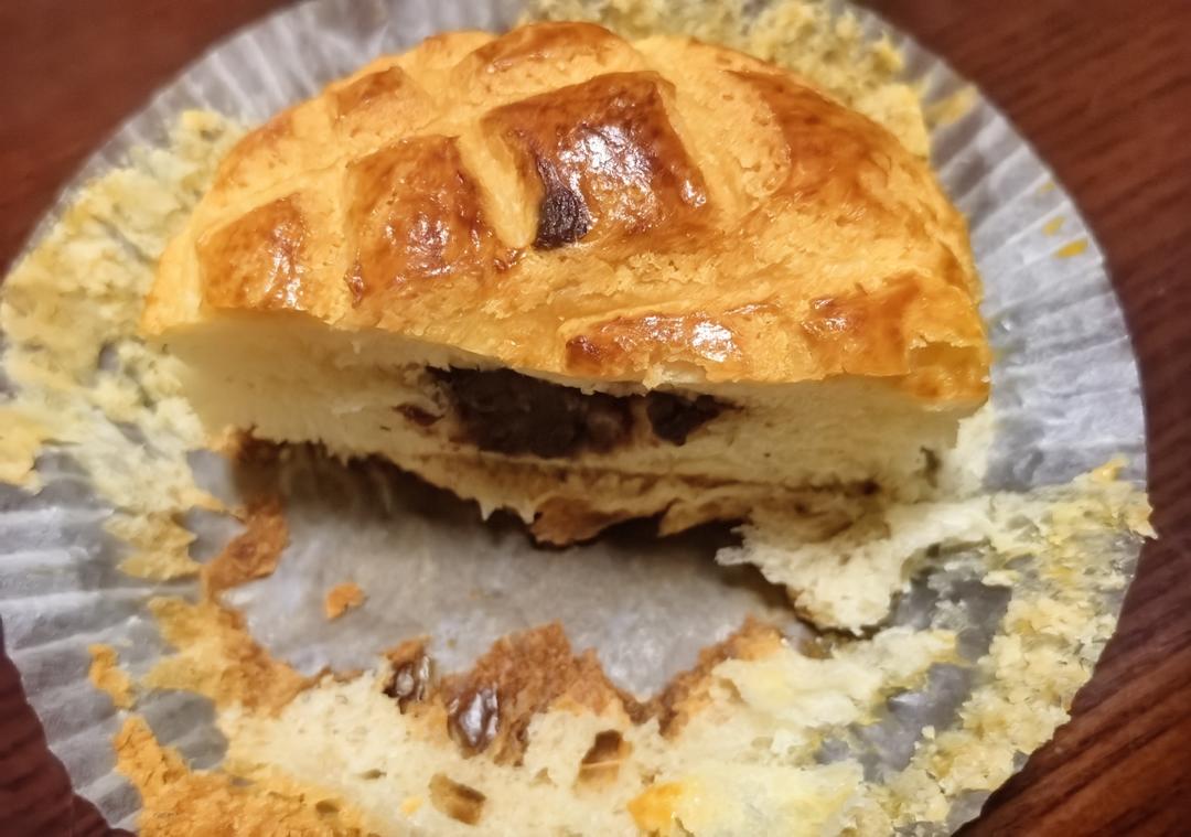 好吃到炸裂的港式菠萝包（附带制作酥皮的小视频）