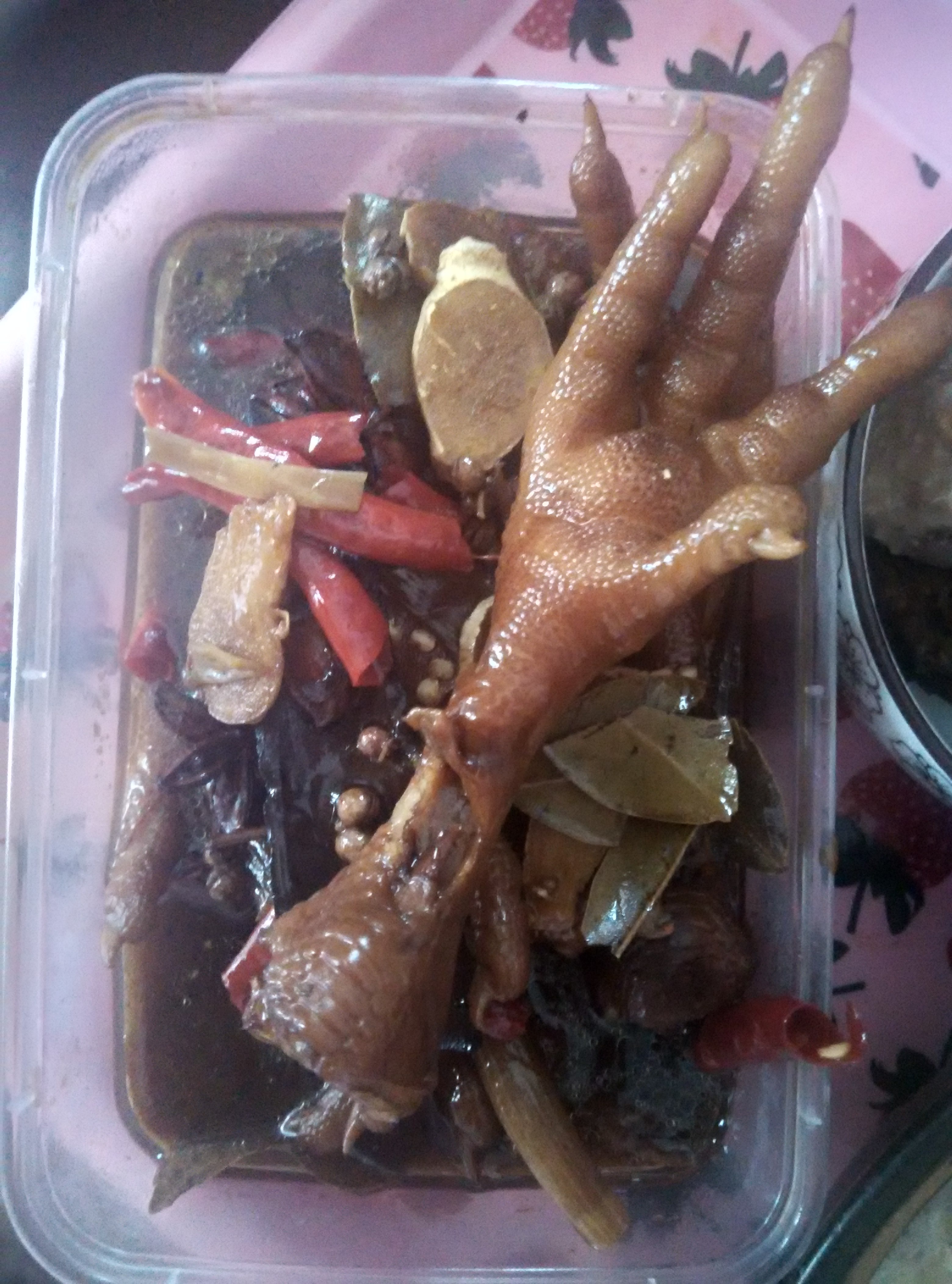 香辣卤鸡爪