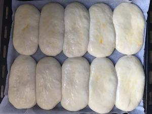 火腿肠肉松面包的做法 步骤10