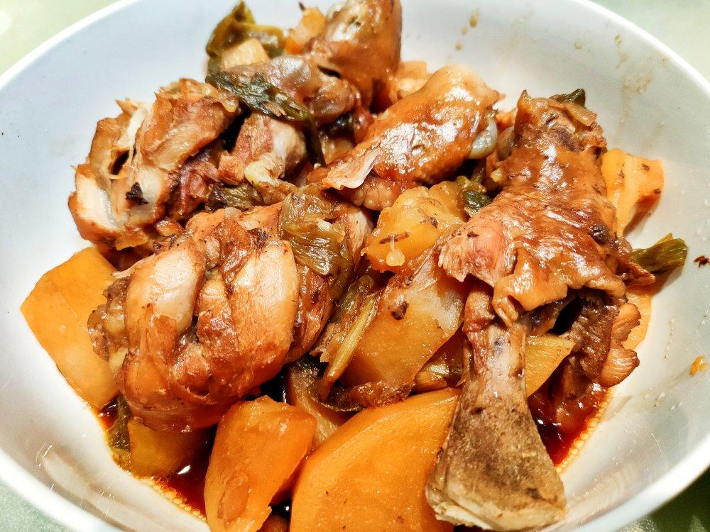 电饭锅焖鸡腿（懒人快手菜）