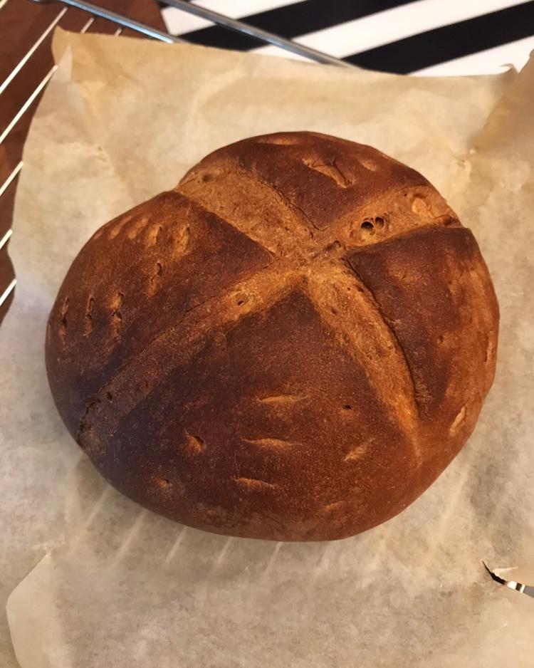 红糖核桃硬欧面包