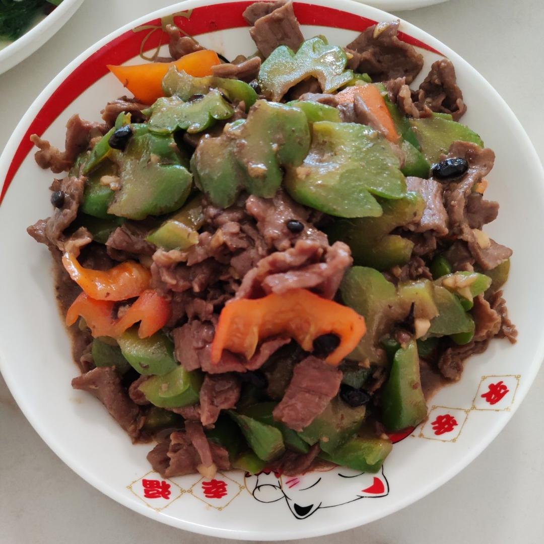 粤式经典凉瓜牛肉