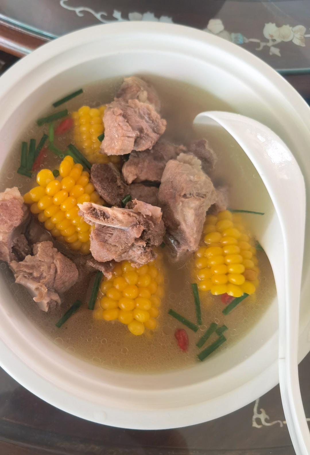 夏日靓汤高压锅版                      山药玉米炖排骨