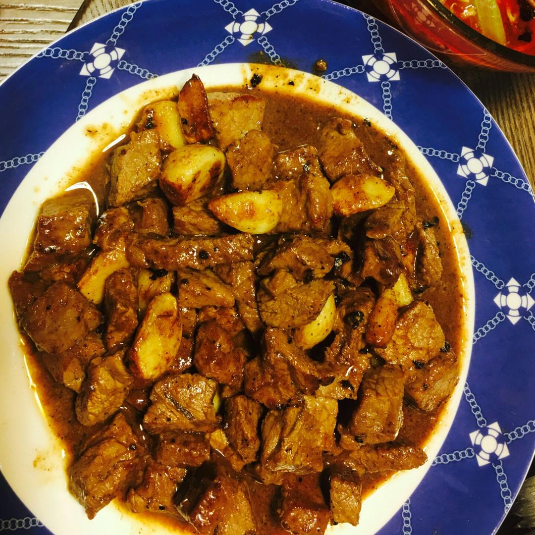 黑蒜子牛肉粒