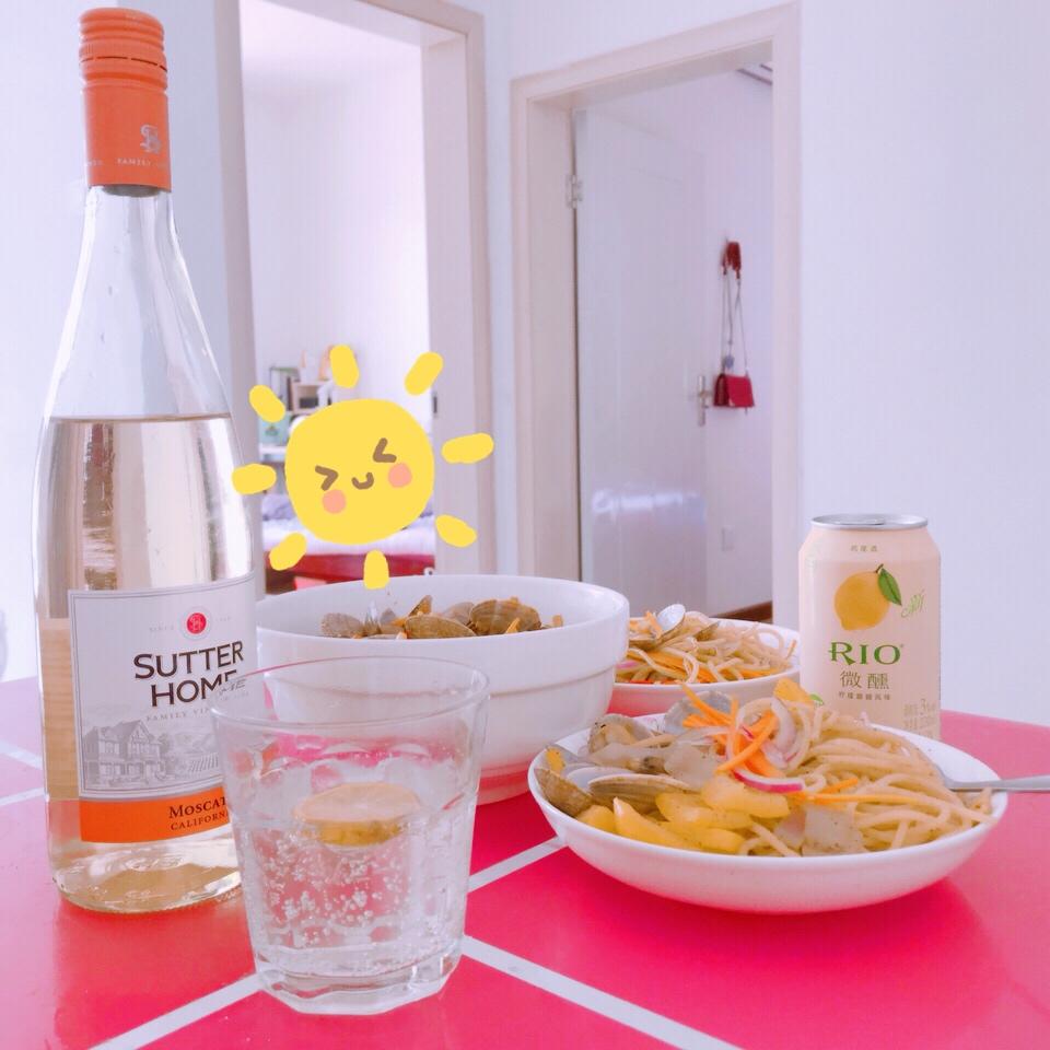 蒜香白酒蛤蜊面