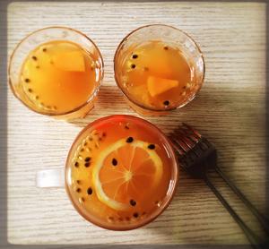 伪“gaga鲜语”水果茶的做法 步骤5