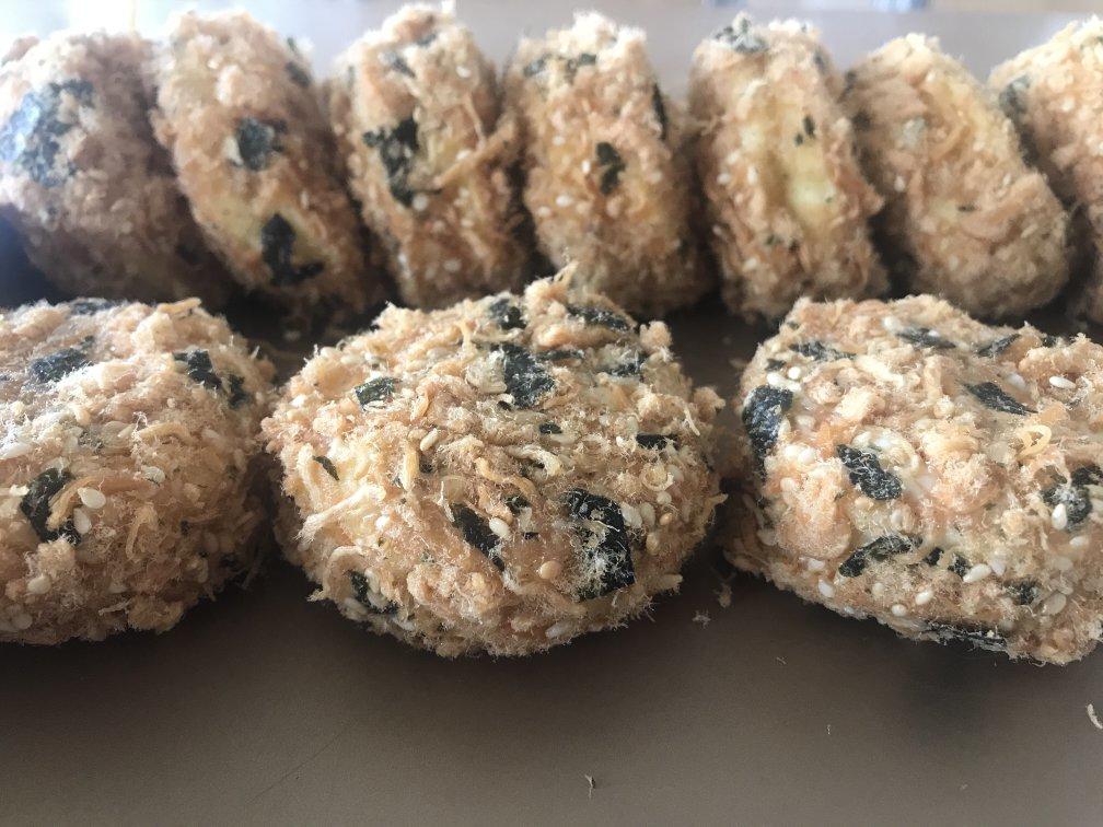 朋友都说比鲍师傅好吃的海苔肉松小贝