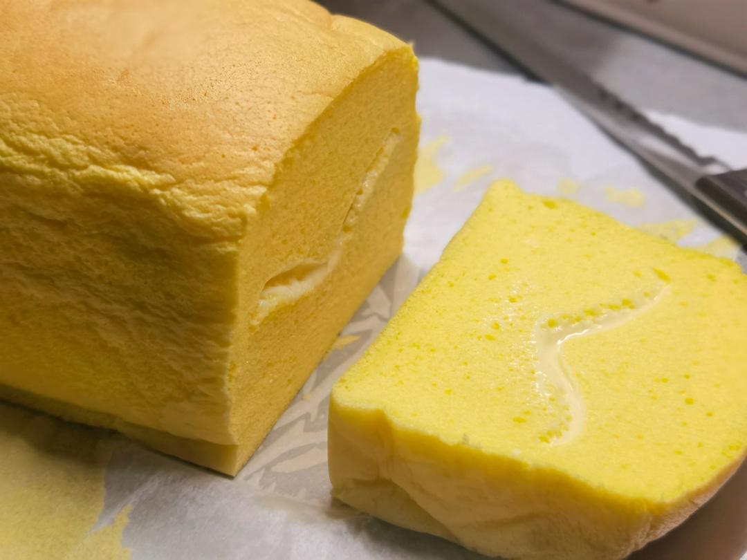 堪比柯基屁股
爆浆芝士🧀古早蛋糕