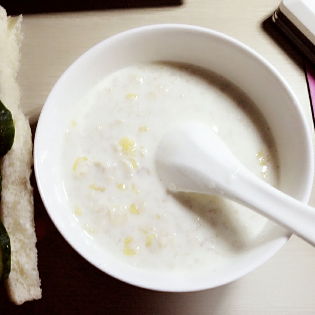 牛奶鸡蛋燕麦