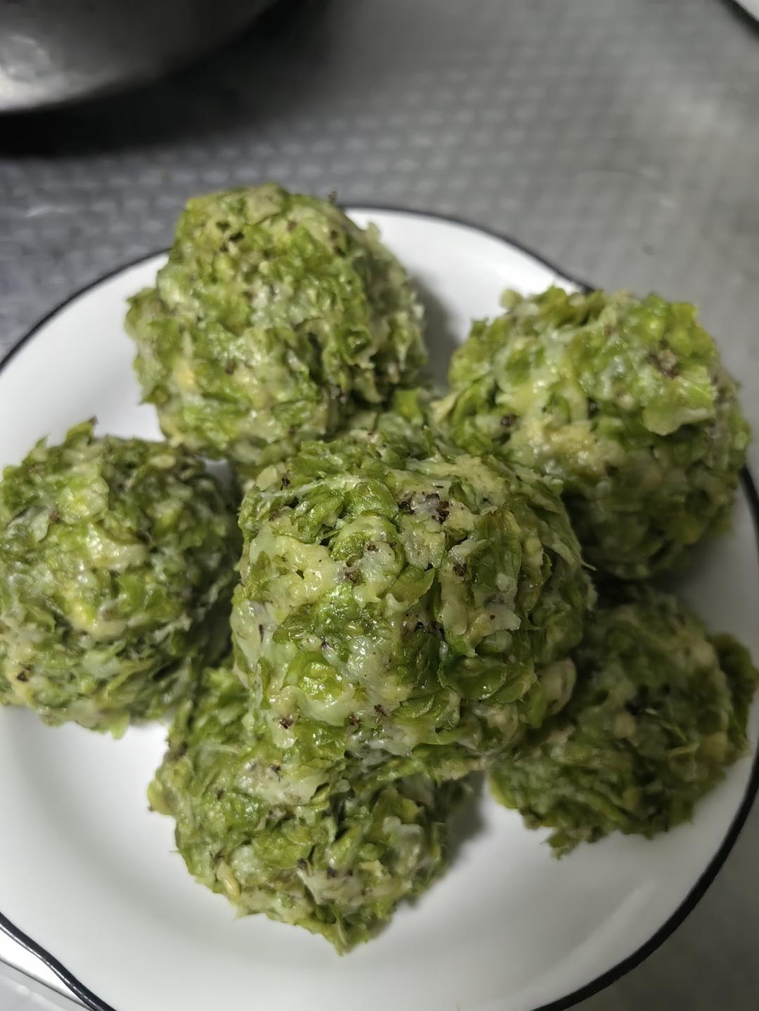 榆钱窝窝（蒸出来还是翠绿色哦）㊙️