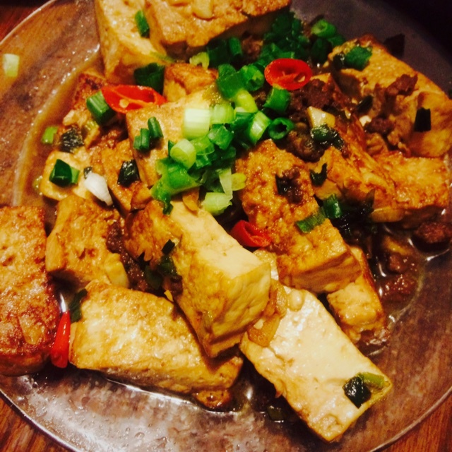 香喷喷的油煎豆腐