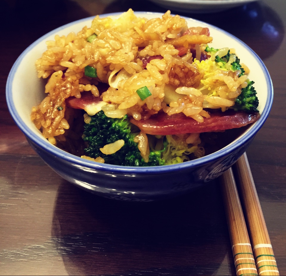 香肠煲仔饭