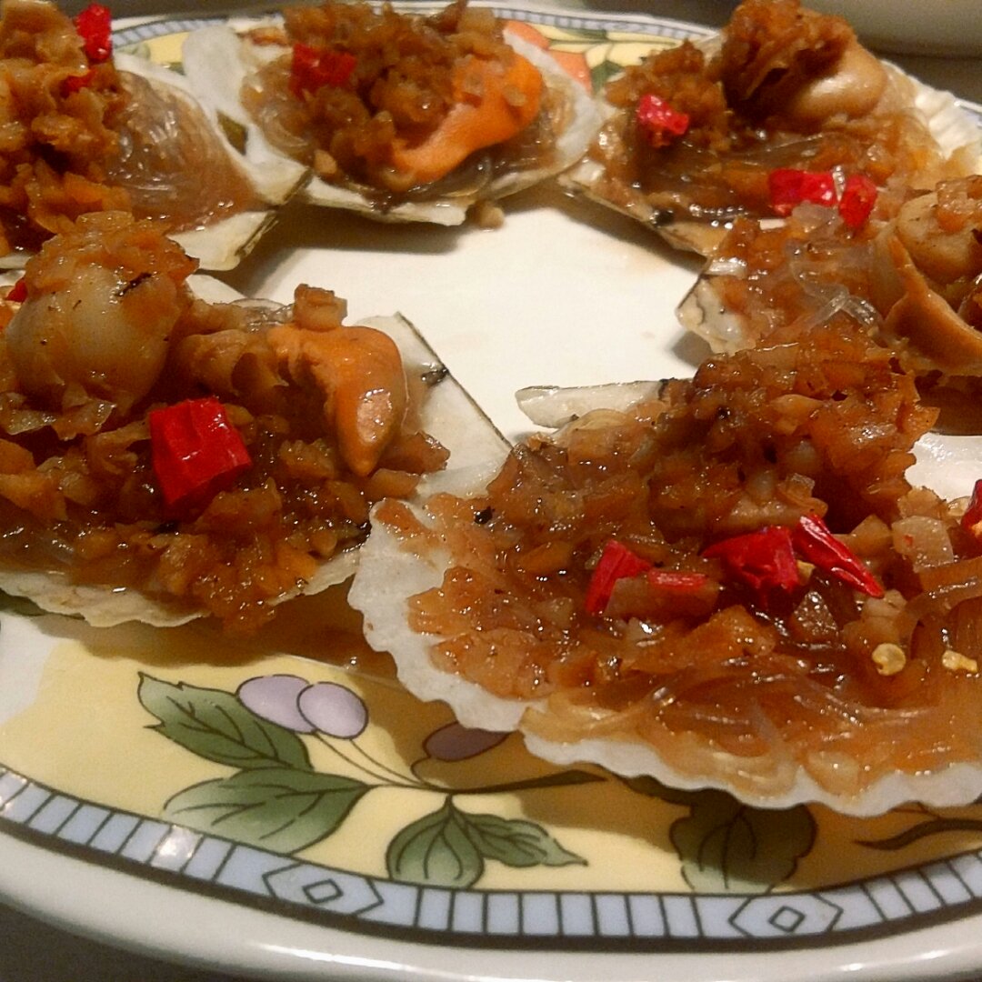 蒜蓉粉丝蒸扇贝