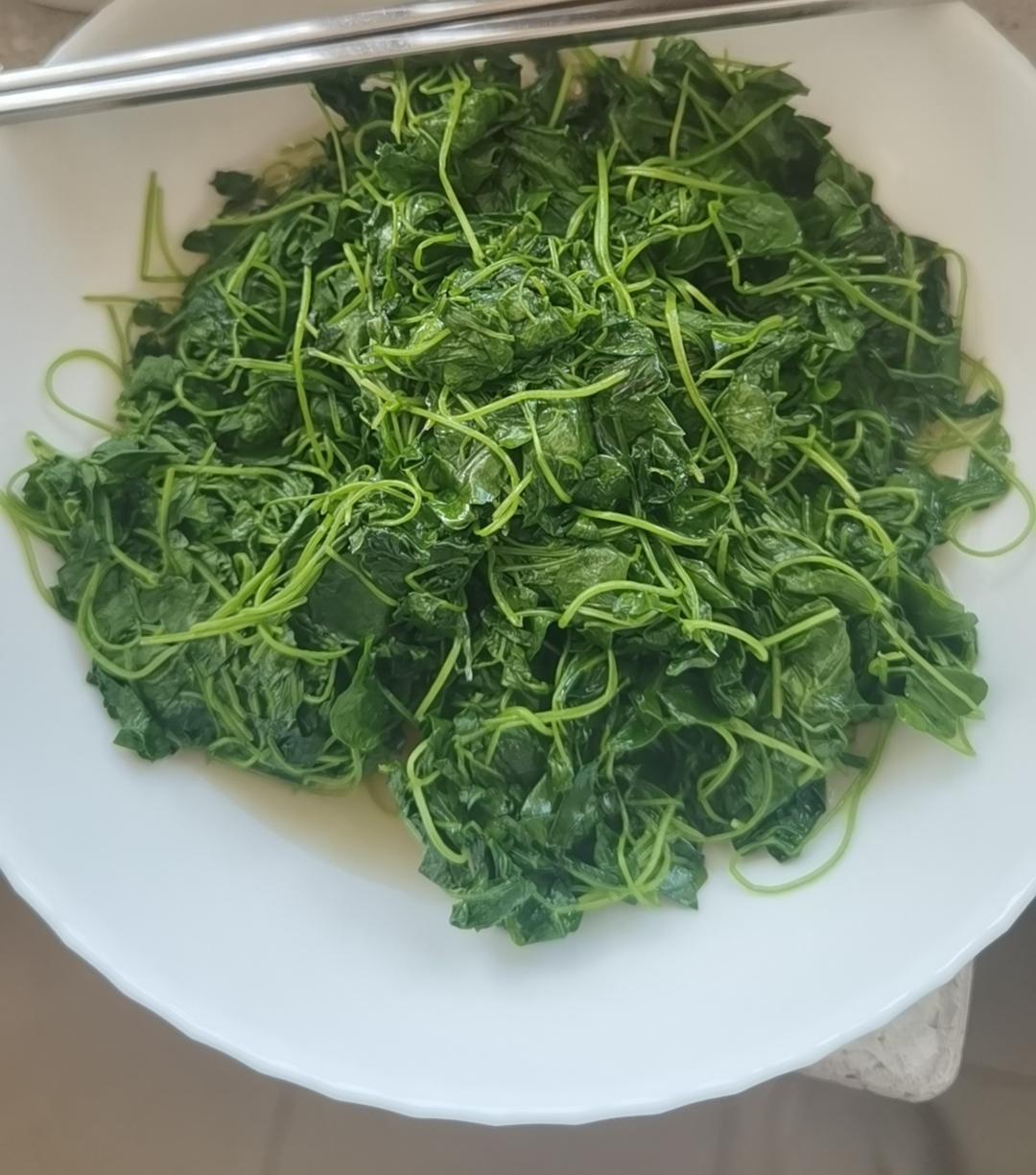 16秒搞定一盘酒香草头