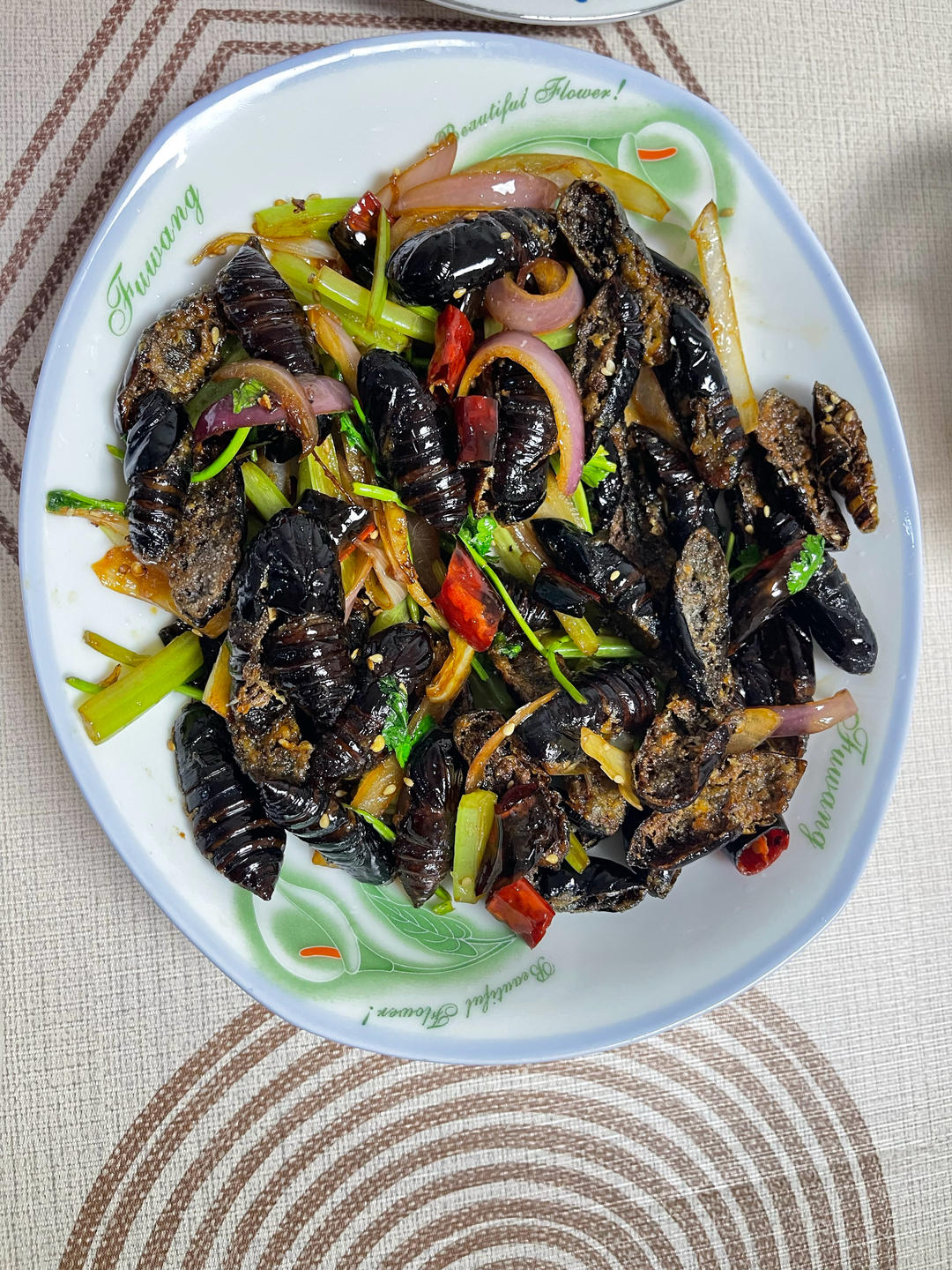 干煸蚕蛹