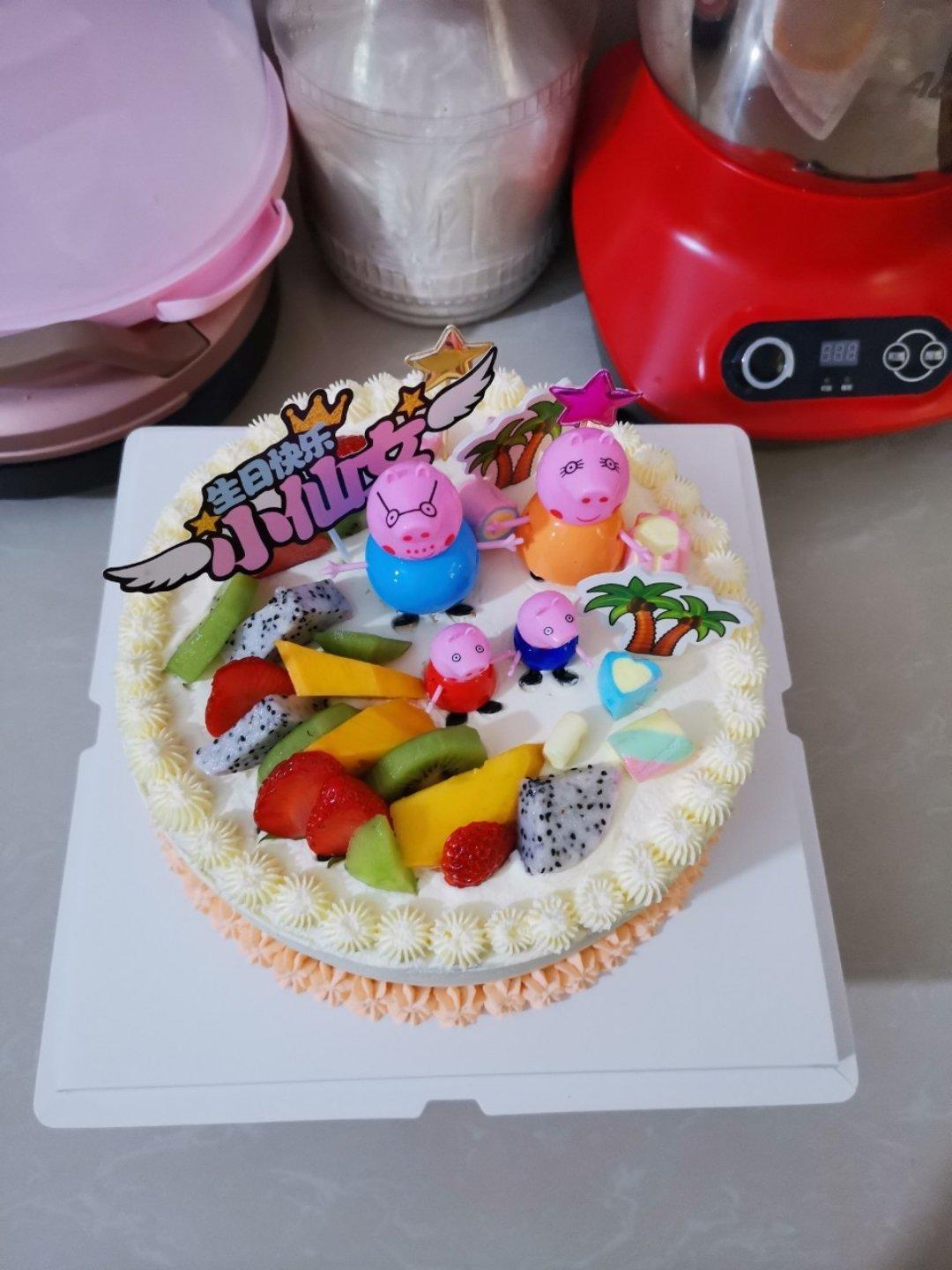 小猪佩奇生日蛋糕，小朋友最爱的蛋糕