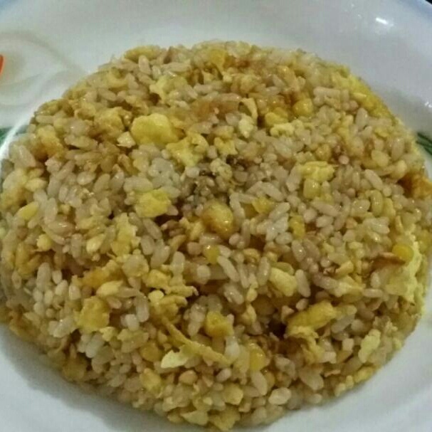 傻瓜版酱油炒饭