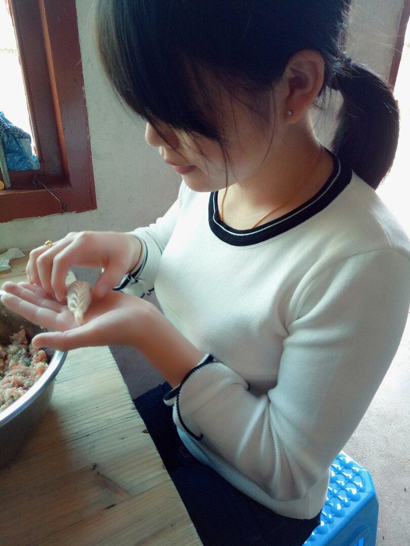 ╭ (￣▽￣)╯饺子包法