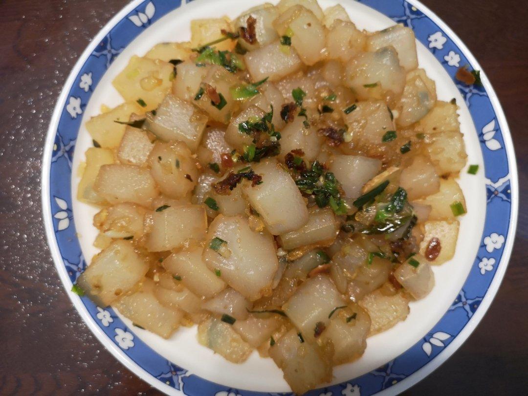 炒凉粉