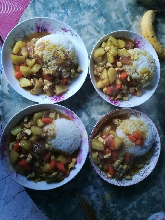 咖喱鸡肉（土豆多多）