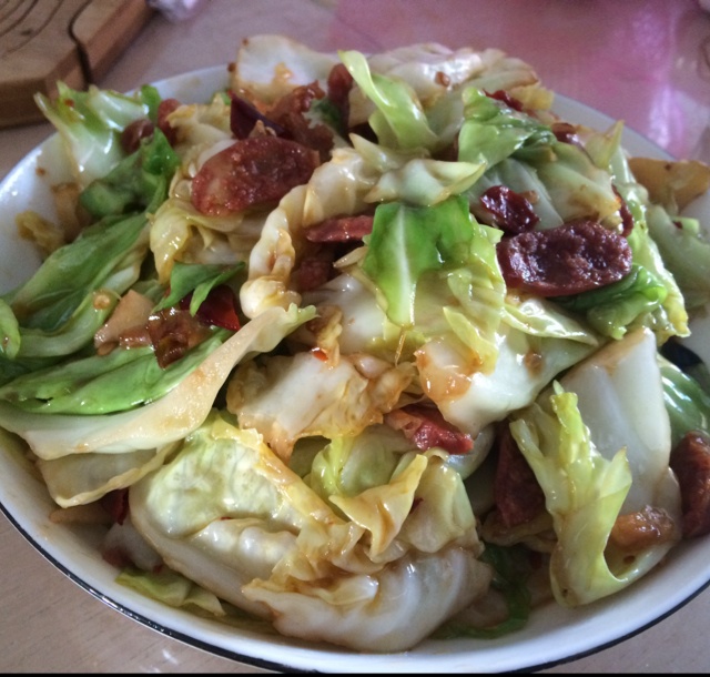 阿婆手撕包菜